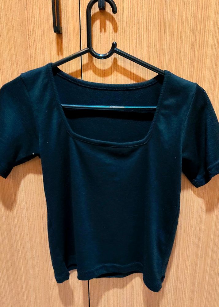 Square neck top