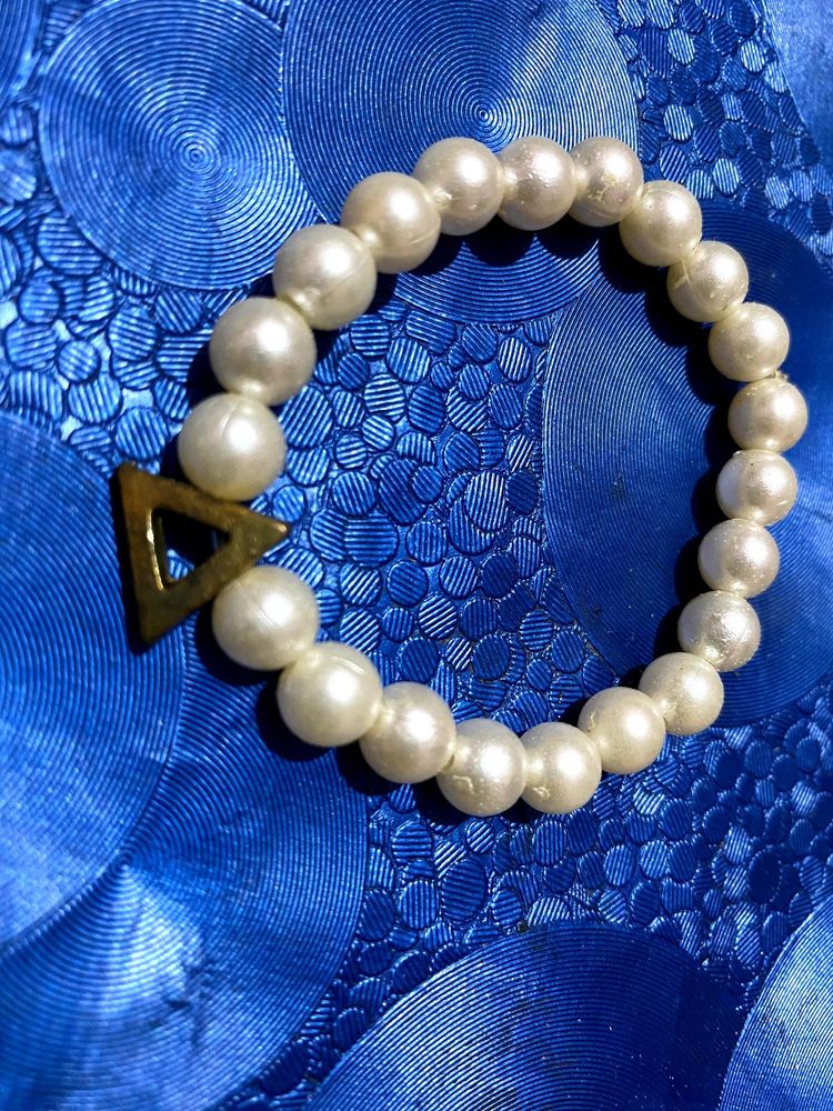 PEARL BRACELET