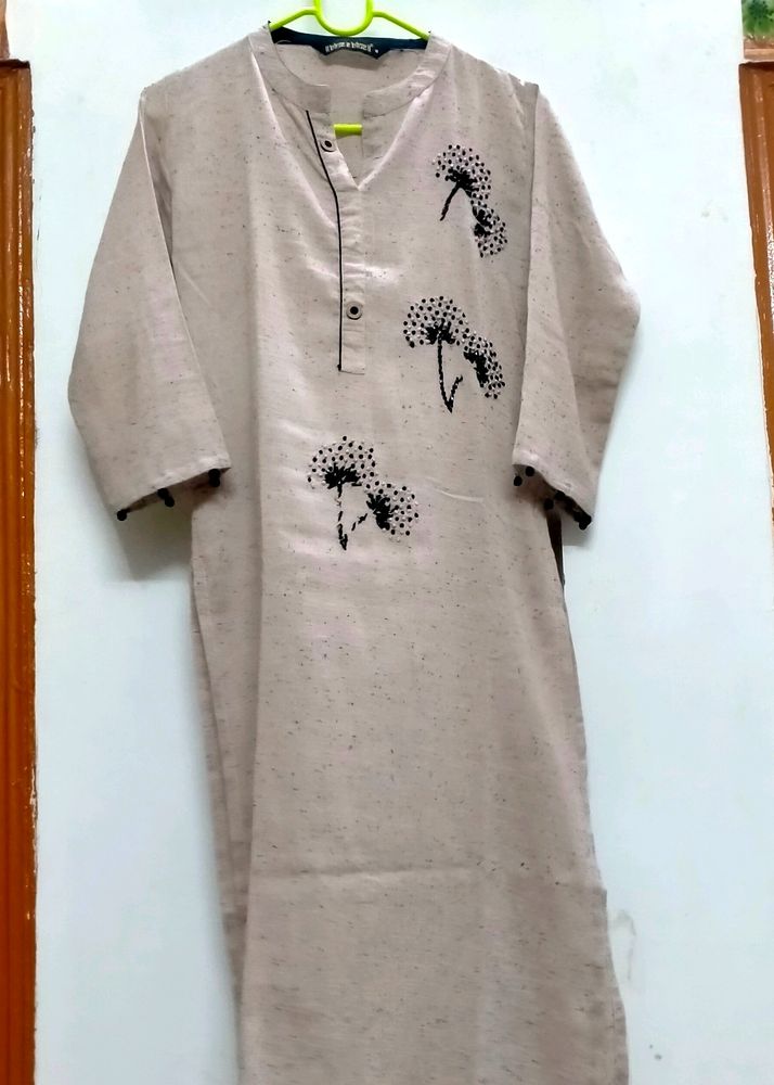 Embroided Kurti