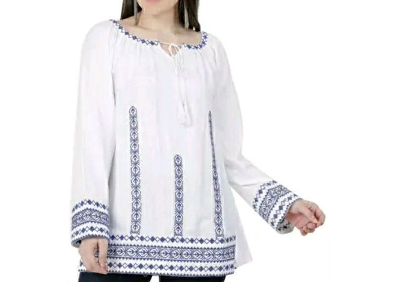 Women's Rayon White Embroidery Top