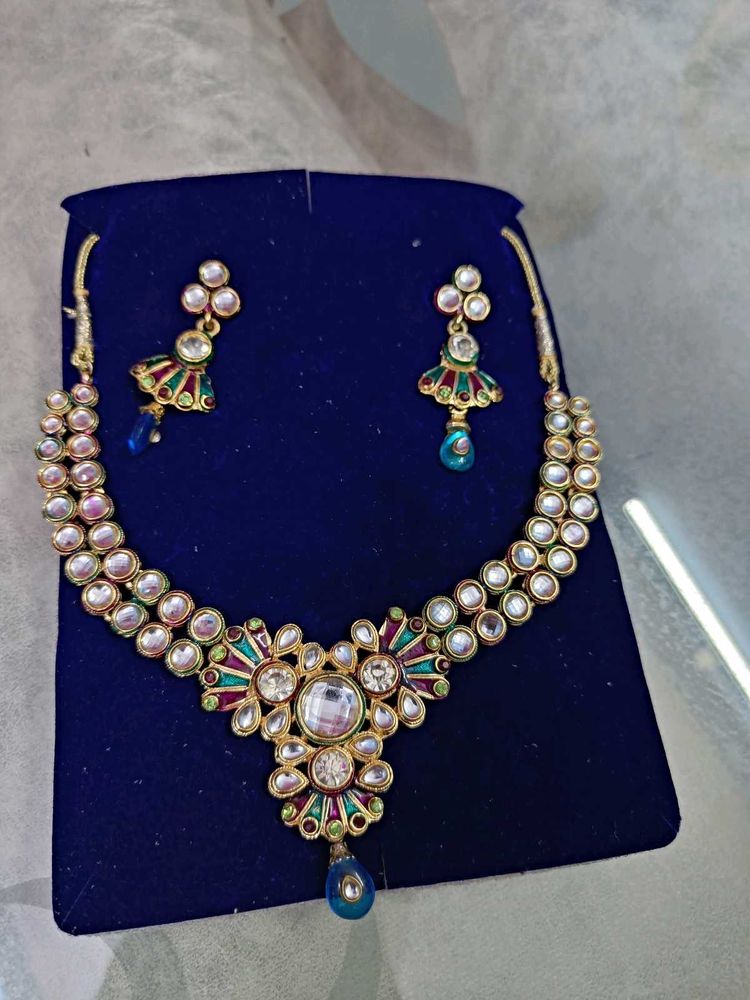 Kundan Style Necklace Set