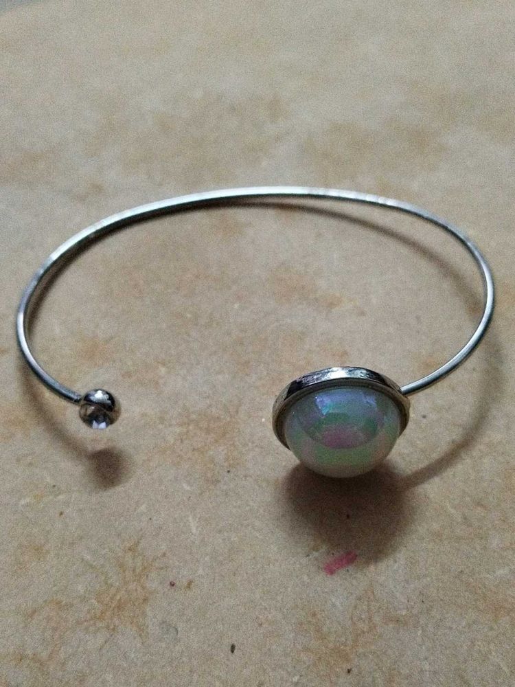 Pearl Bracelet