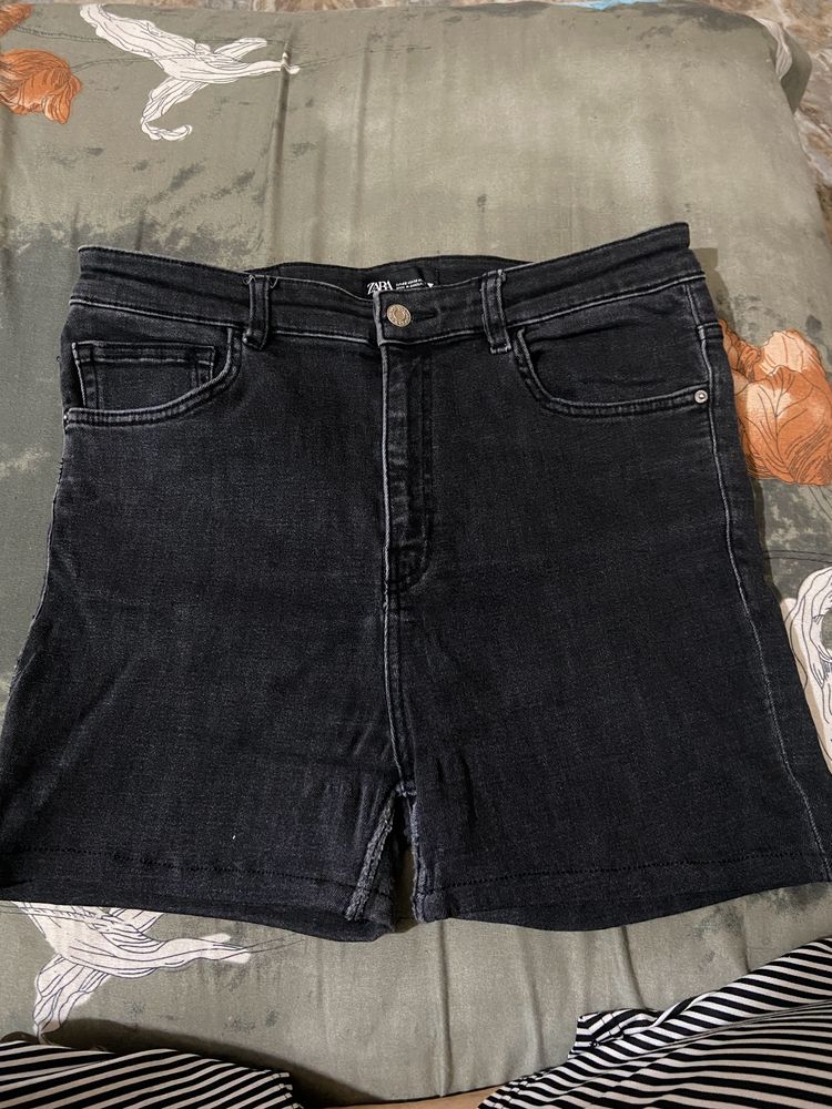 Zara shorts