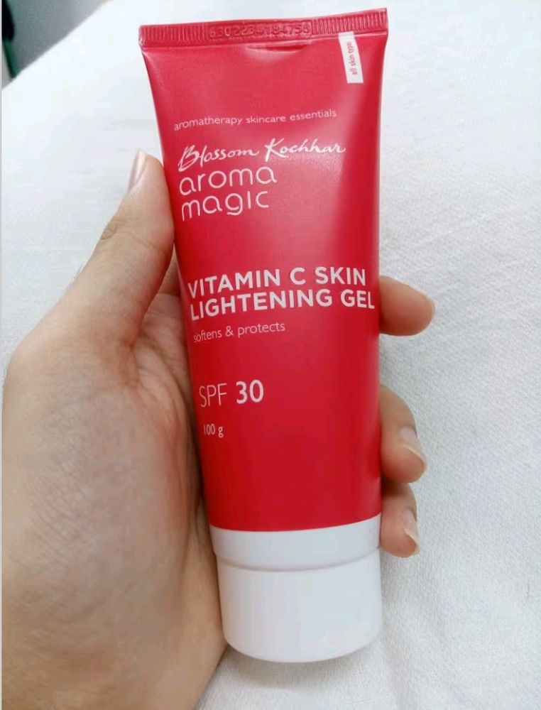 Aroma Magic Vitamin C Skin Brightening Gel SPF 30