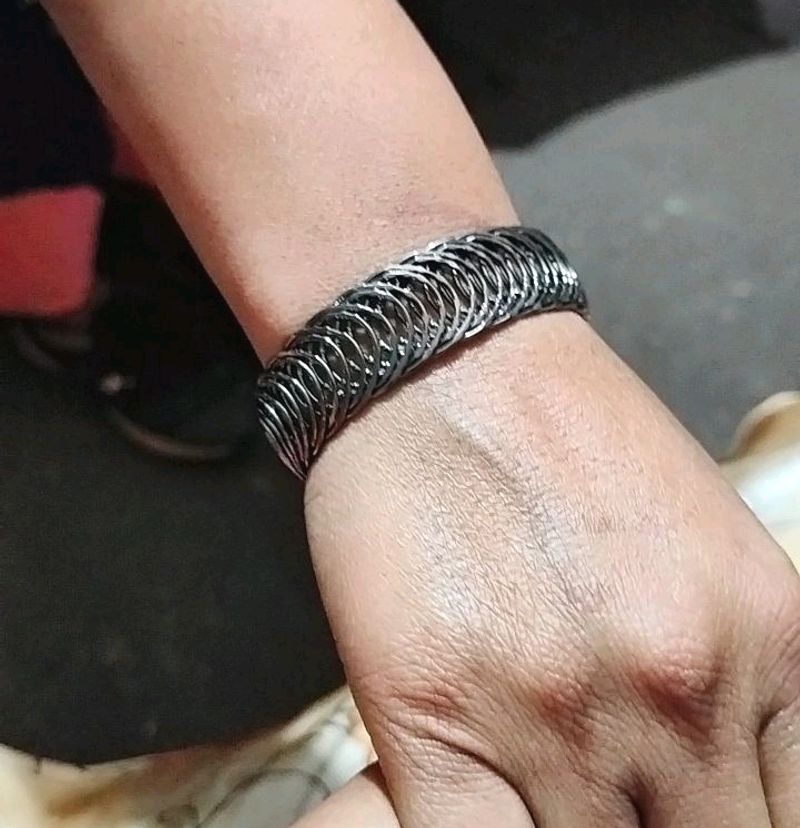 SILVER BRACELET!! ONLY AT 50/-