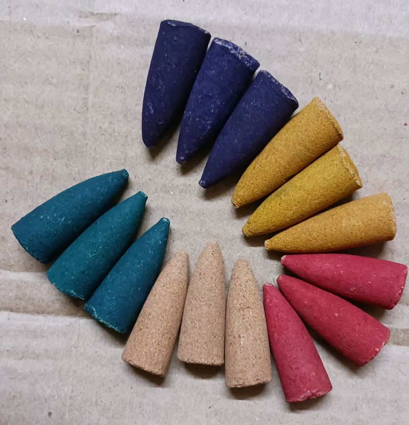 15 Multi-color Backflow Incense Cones