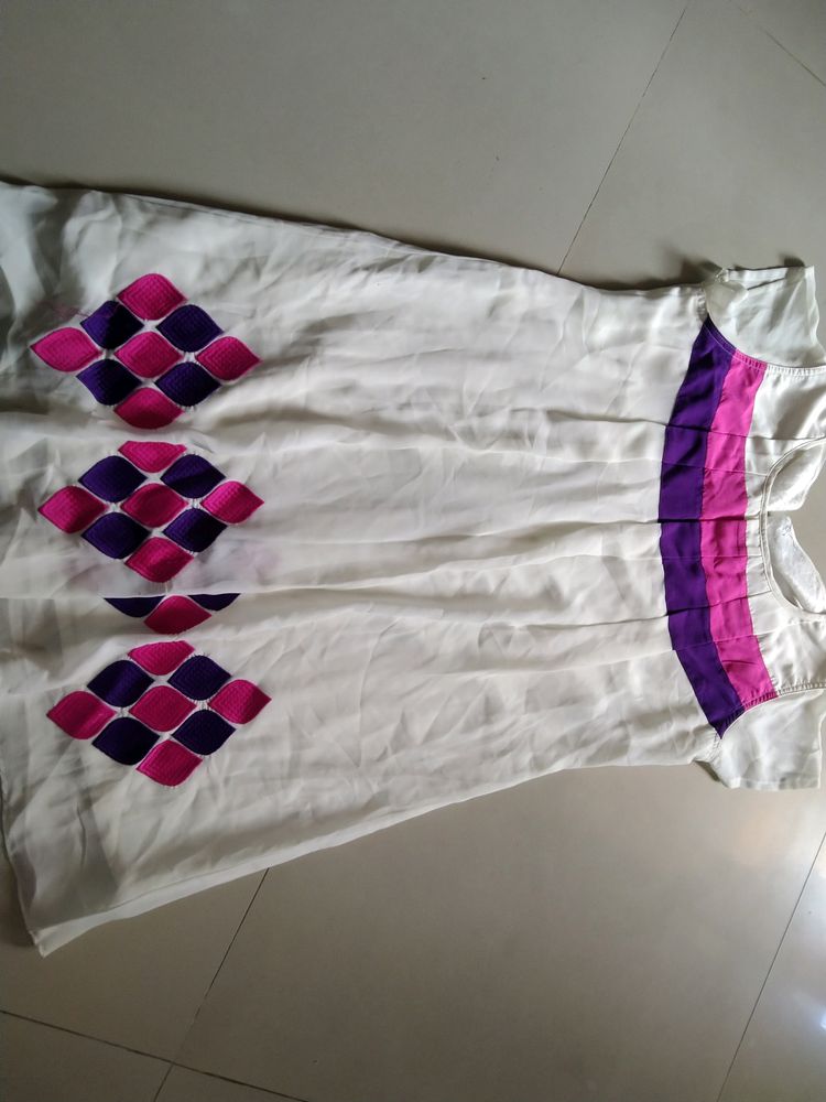 It's Beautiful White Kurta Xl Size