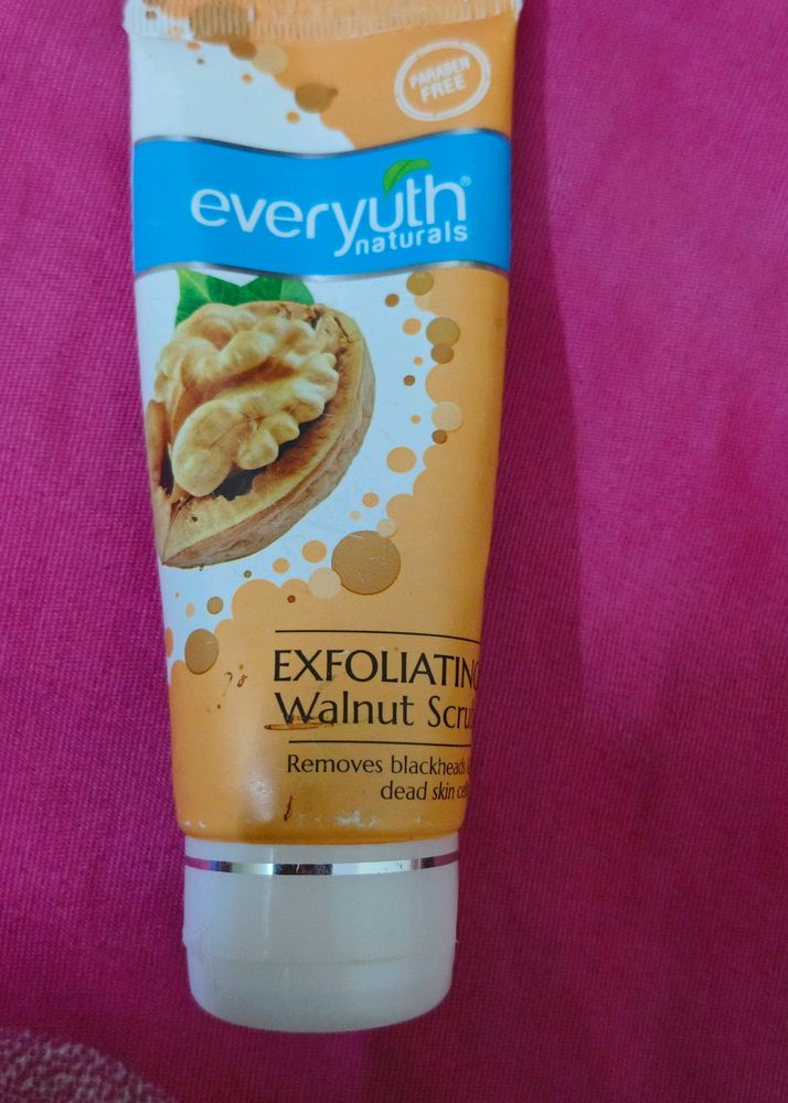 Everyyuth Naturals Scrub &Brighting