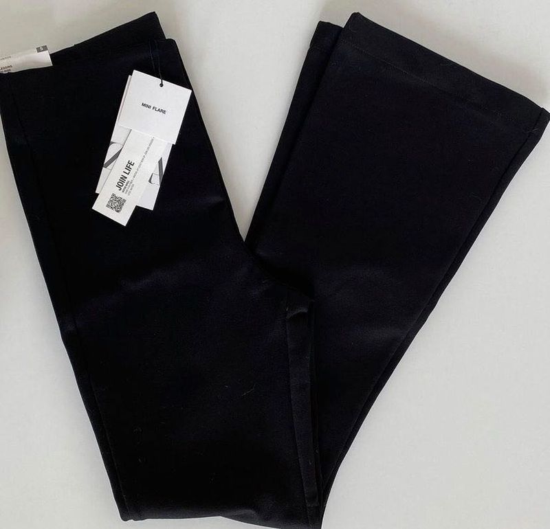 Zara Flared Leggings( BRAND NEW)