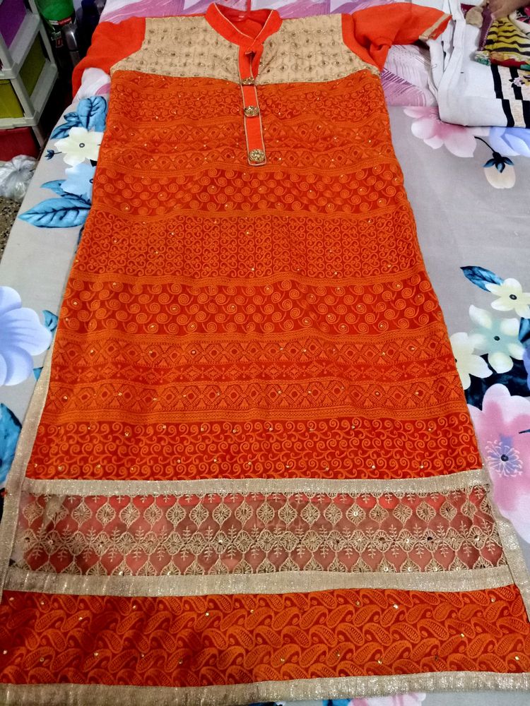 🎀💥Beautifull Chickenkari Kurti