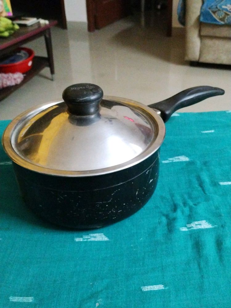 Pigeon Brand Non-Stick Sauce Pan With Lid