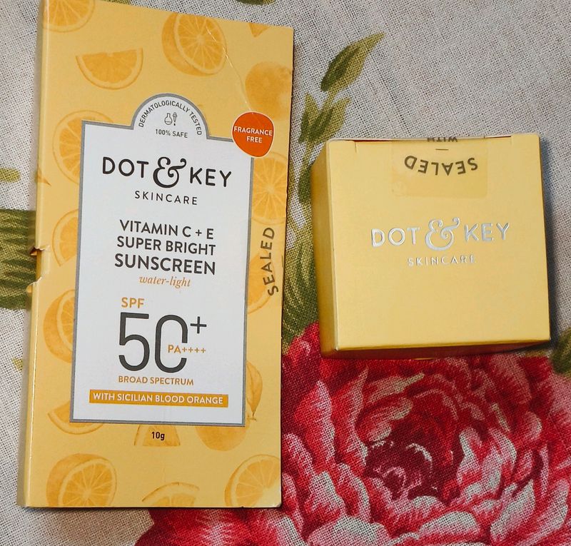 Dot & Key Vitamin C + E Sunscreen & Moisturizer