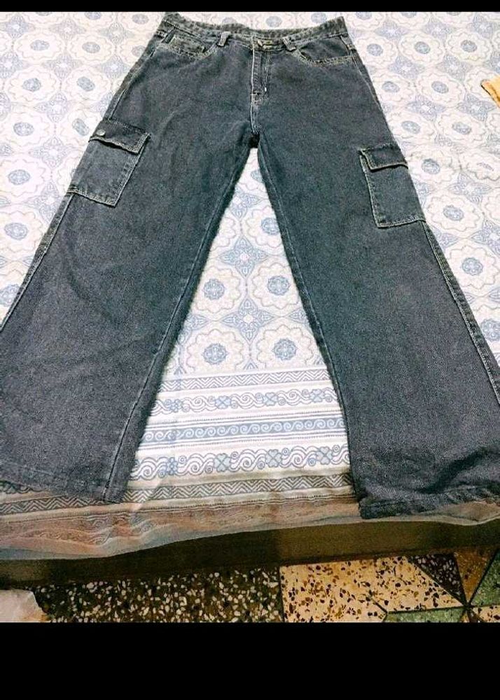 Cargo Jeans