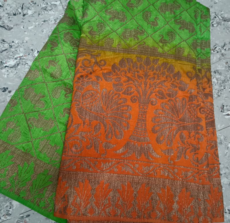 Green Cotton Blend Saree