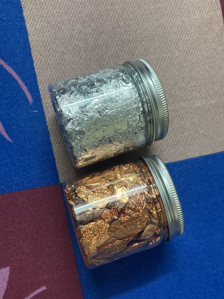 Foil Flakes For Resin In Gold & Silver Colour