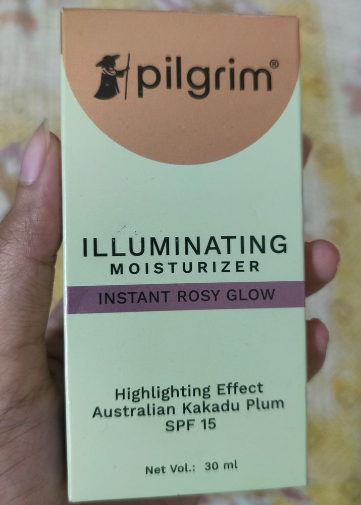 Pilgrim Illuminating Moisturizer SPF 15