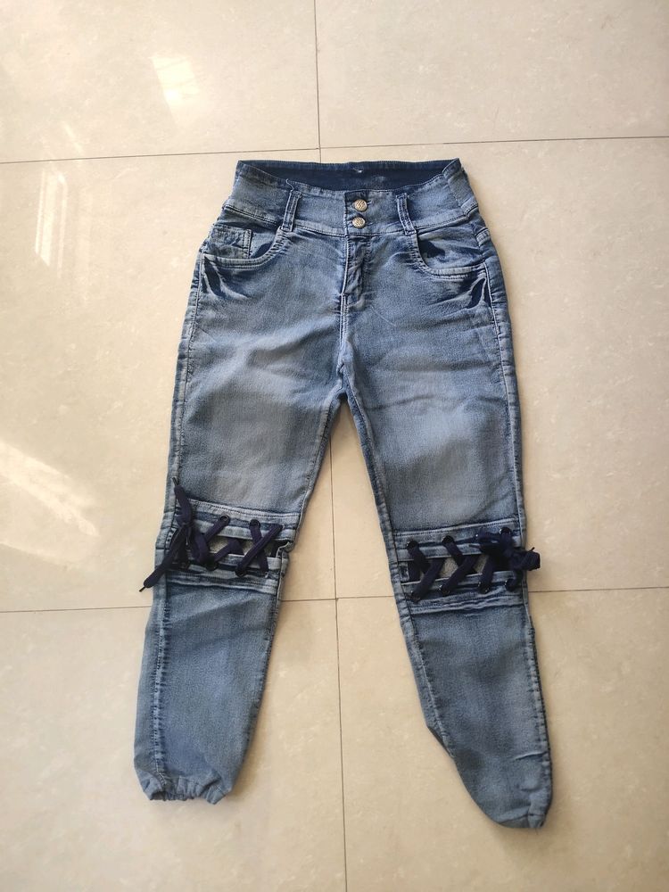 Stylish Knee Cut High Waist Jeans