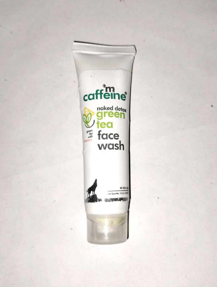 MCAFFEINE Face Wash Consisting Green Tea