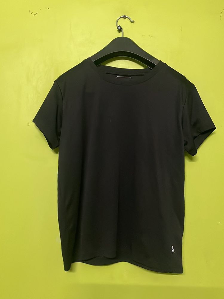 Max Black Gym T Shirt For Women Latest Design