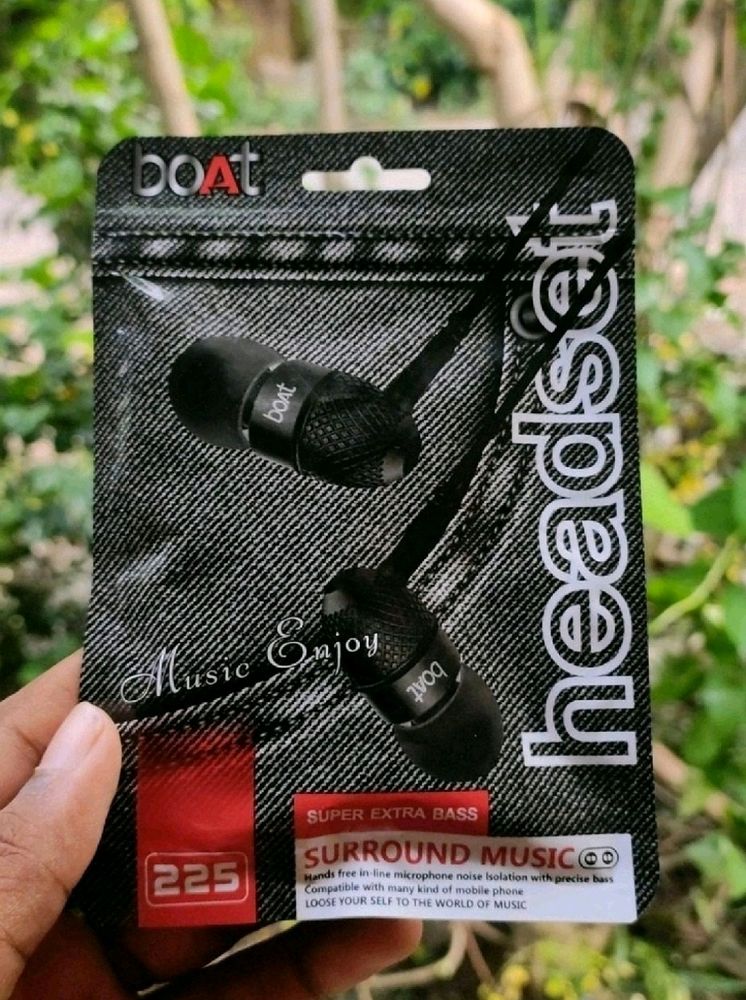 Brand New Boat Earphone Pack Of 1