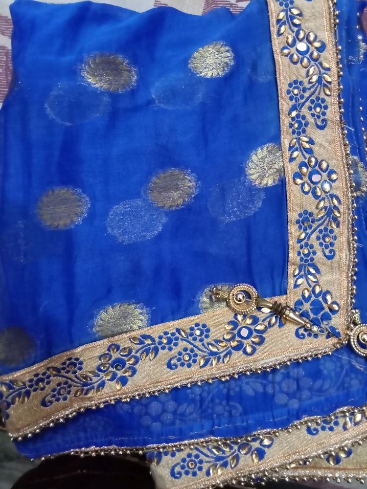 Dupatta Banarasi Touch