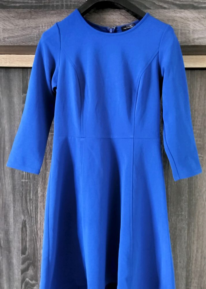 The Limited 3/4 Sleeve Solid Royal Blue Dress