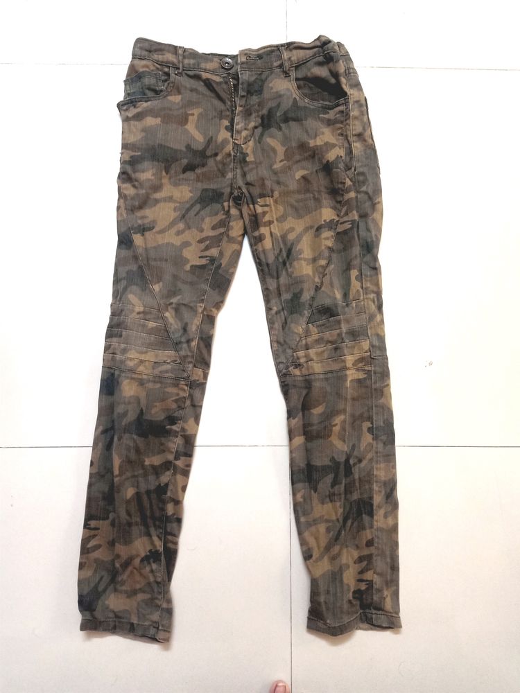 MAX Boys Camouflage Print Pant