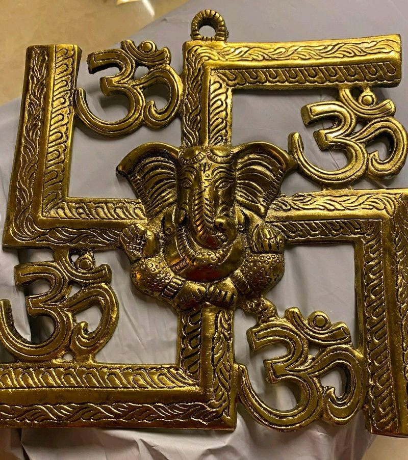 Metal Wall Hanging On Swastik Ganesha Idol