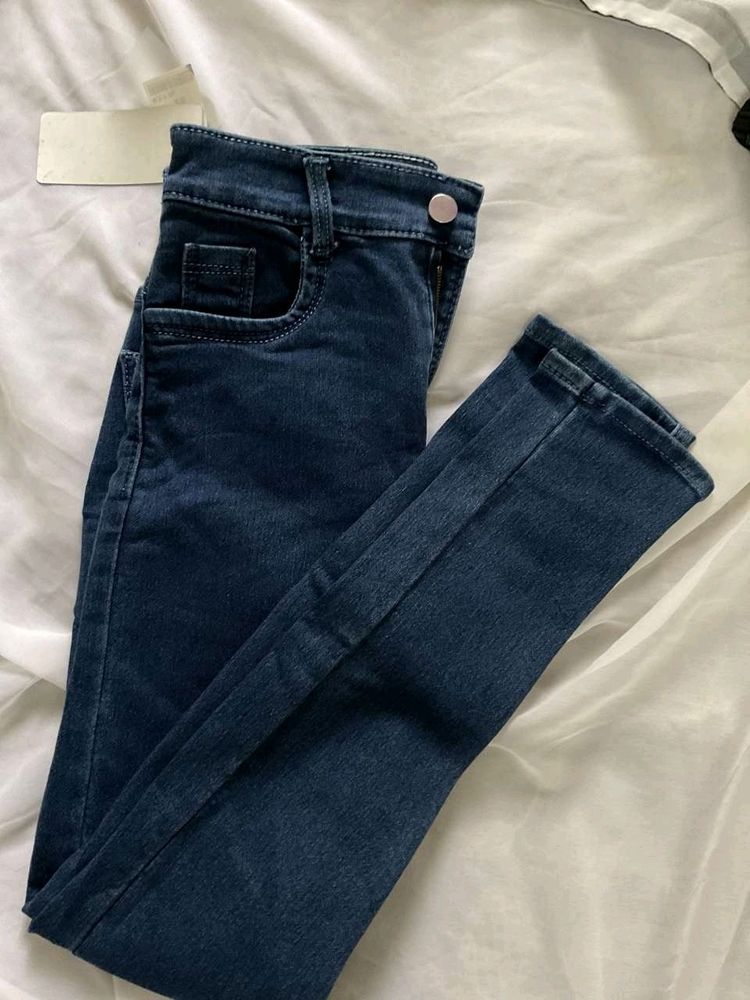 BLUE SKINNY JEANS