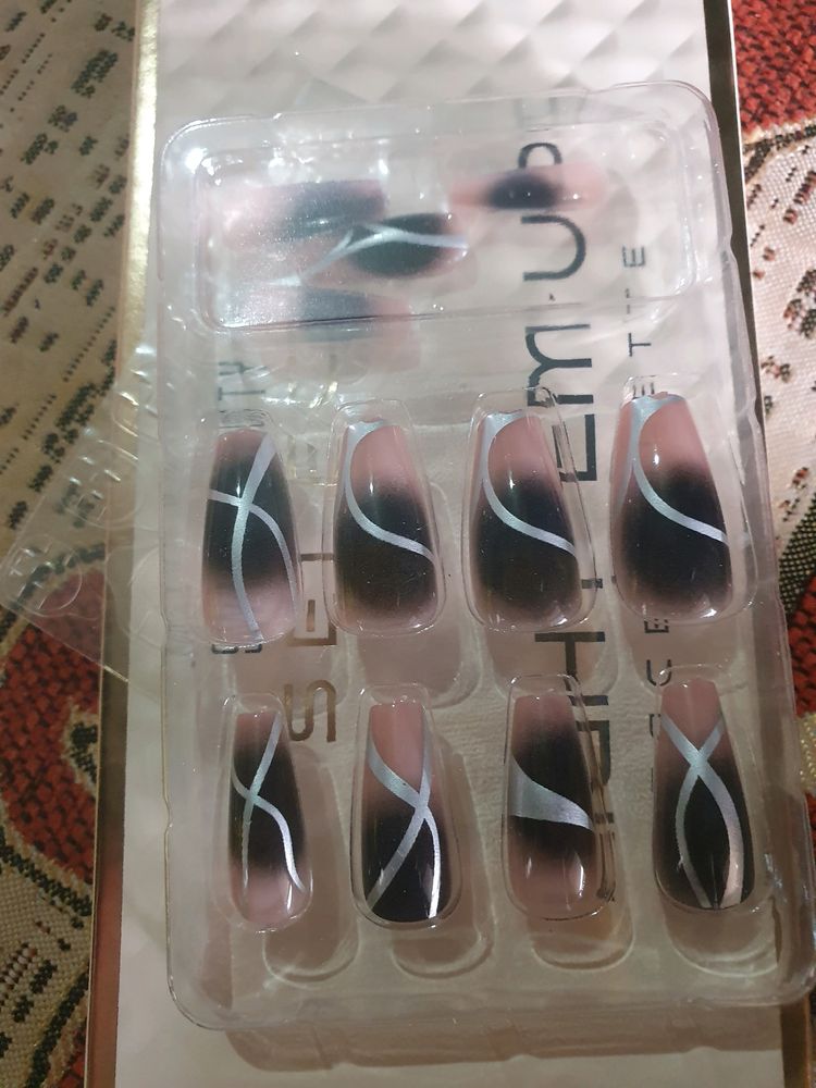 Combo Of Fake Nails