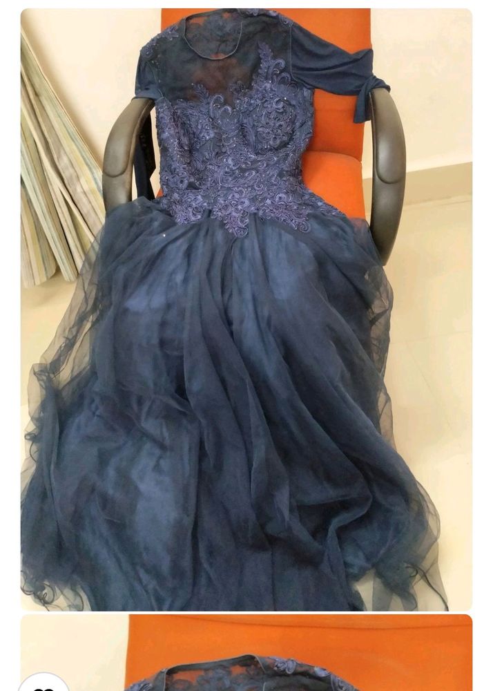 Gown For Sale It's A Heavy Reception Gow