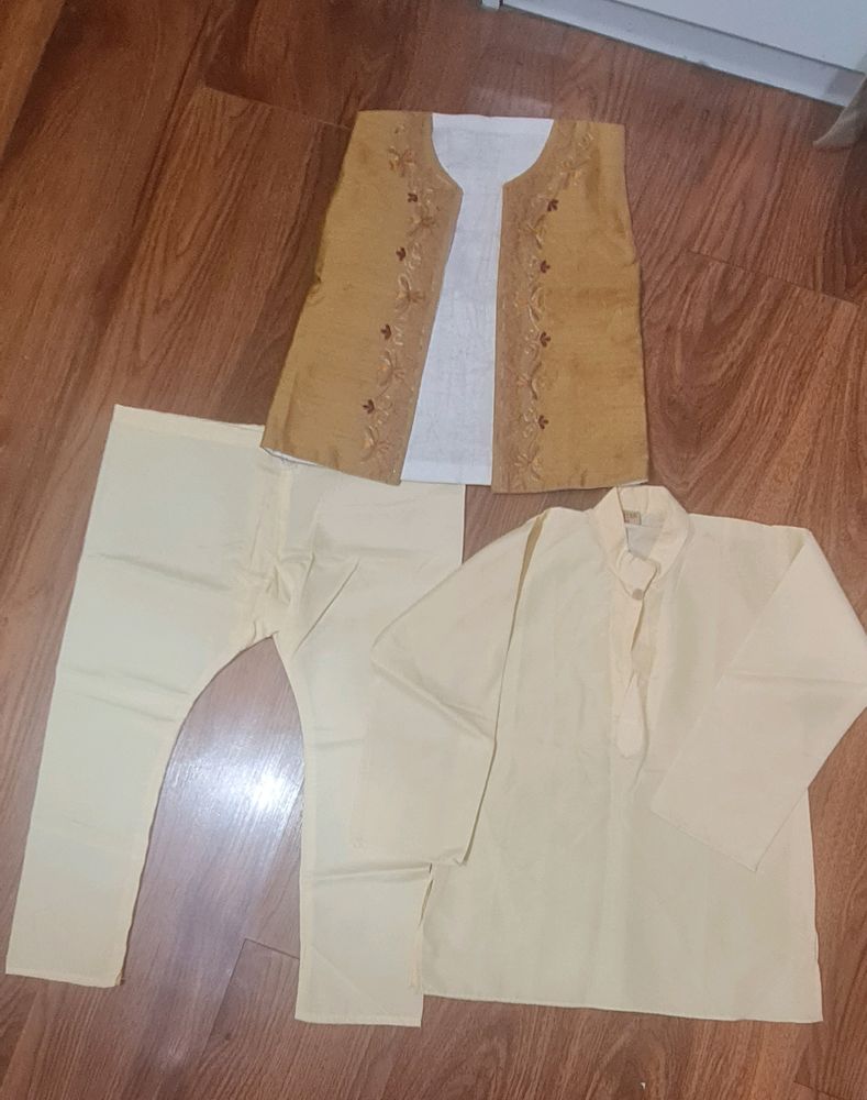 Boys 3 Piece - Kurta, Pyjama And Jacket