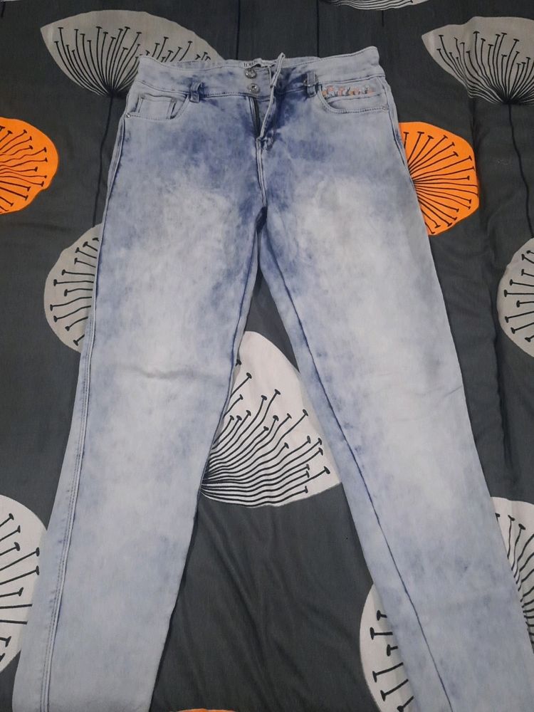 NEW SKINYY BRANDED JEANS