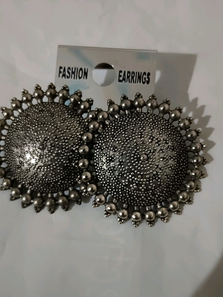 Earring