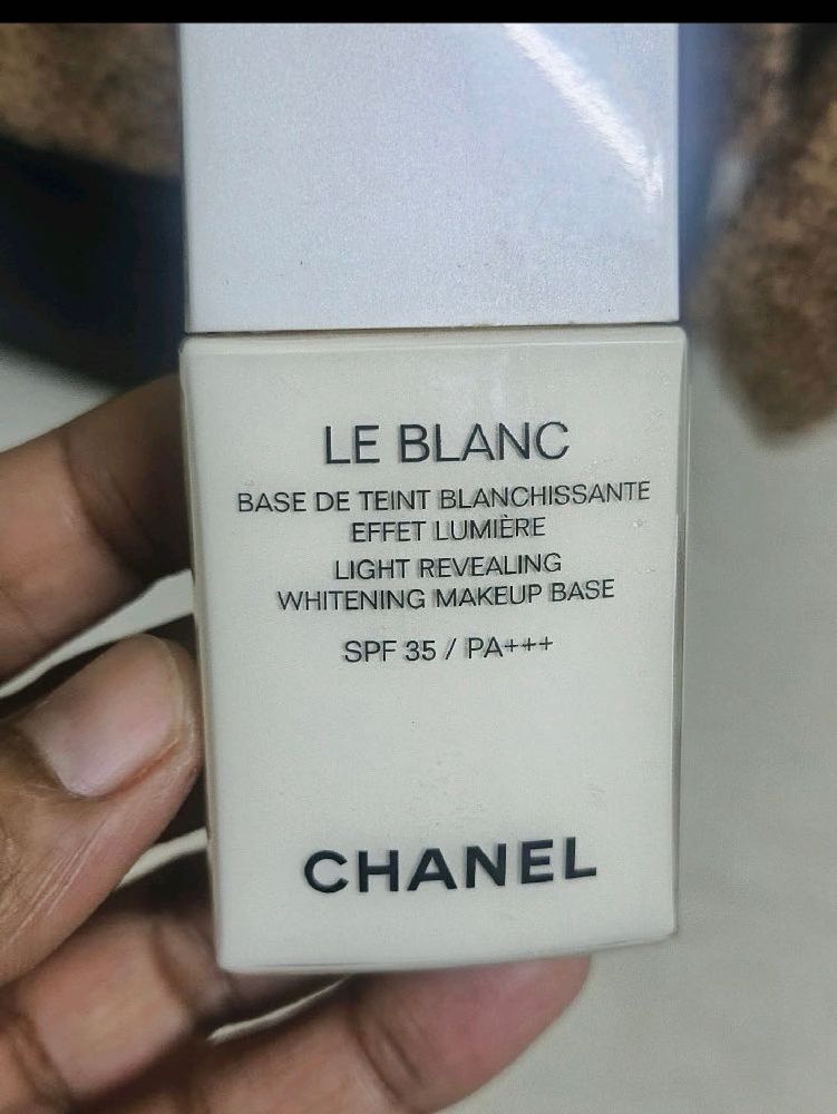 CHANEL Whitening base