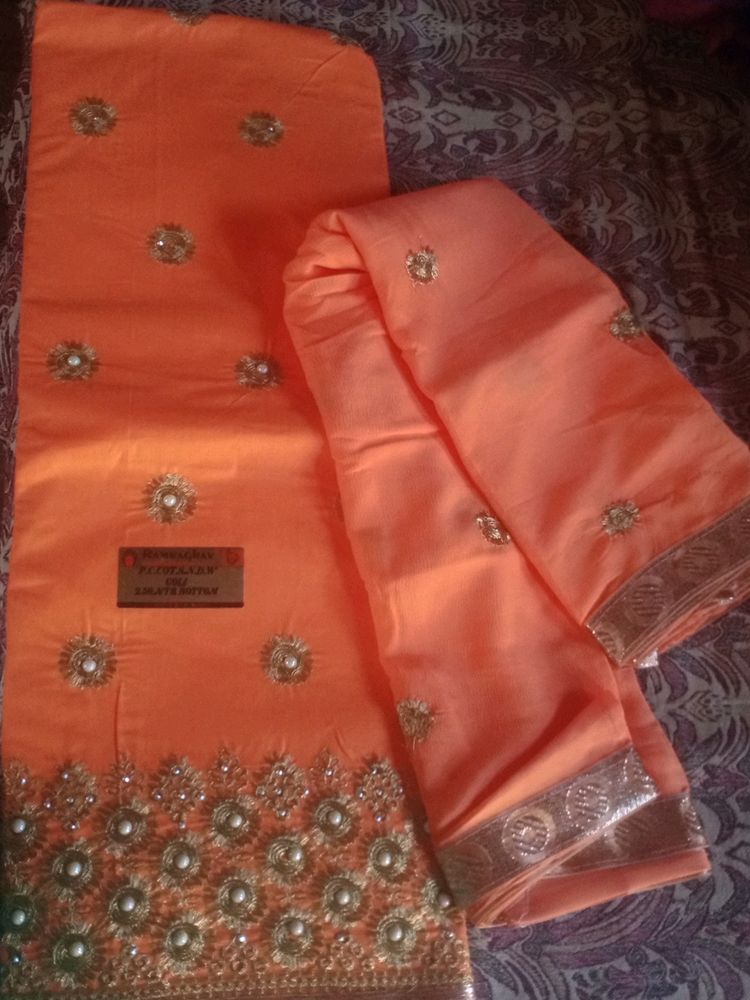 New Unstitched Suit With Dupatta