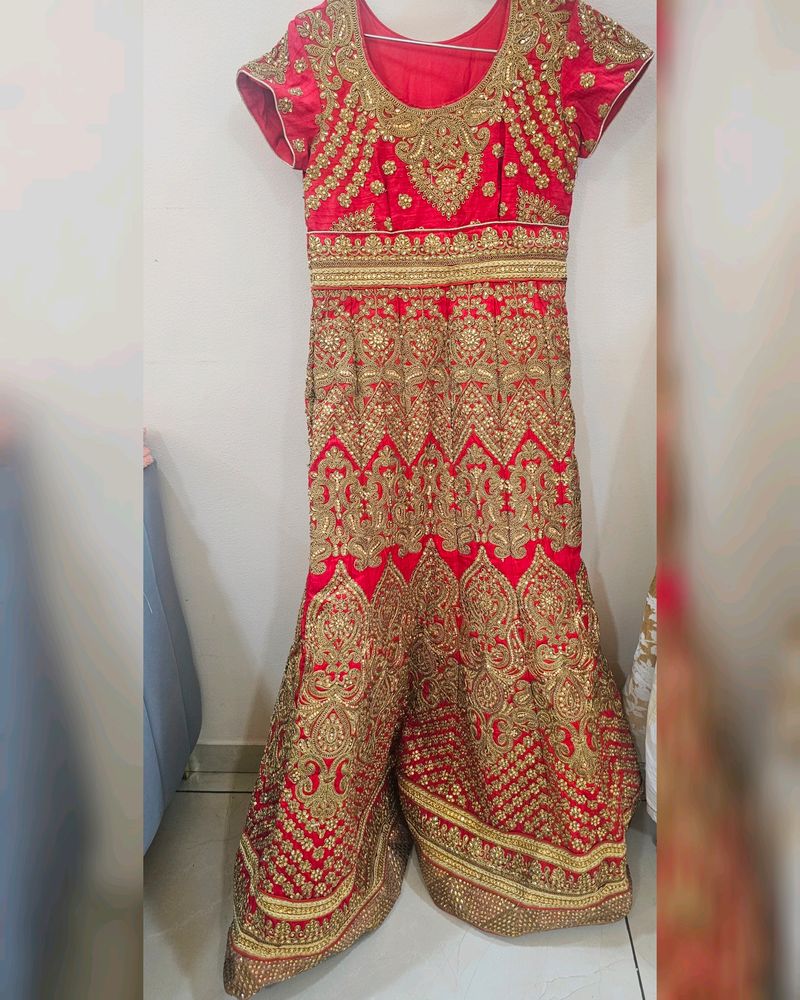 Bridal Long Gown In Red With Dupatta ❤️