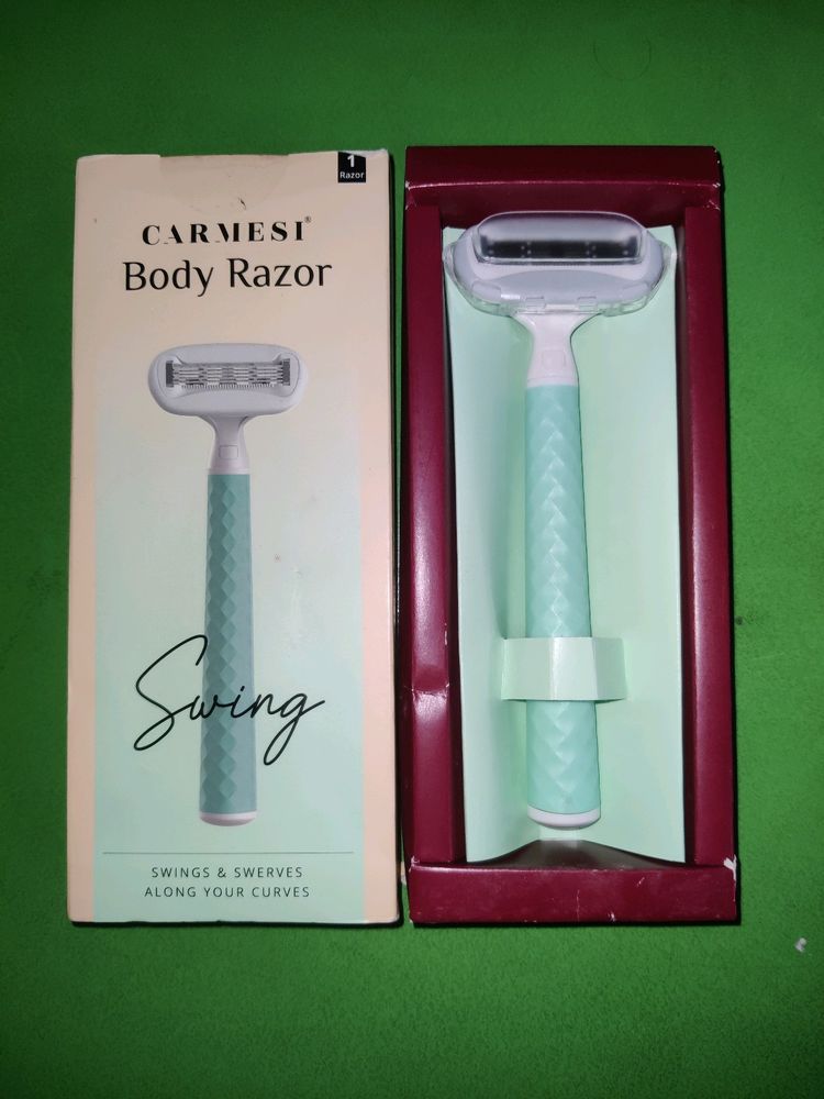 Carmesi Body Razor