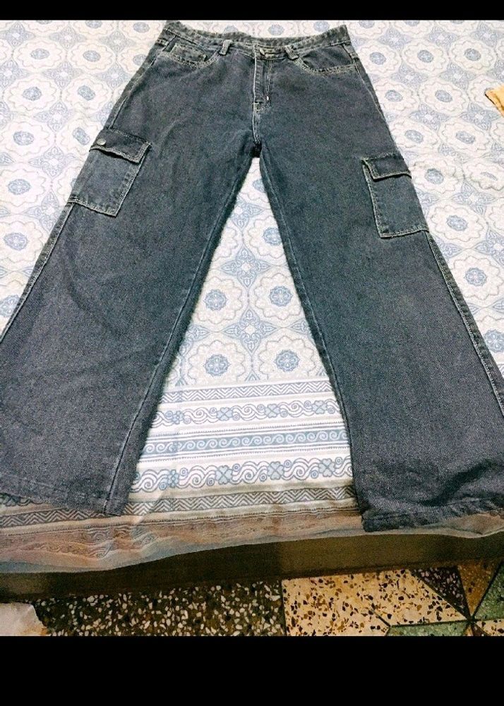 Cargo Jeans