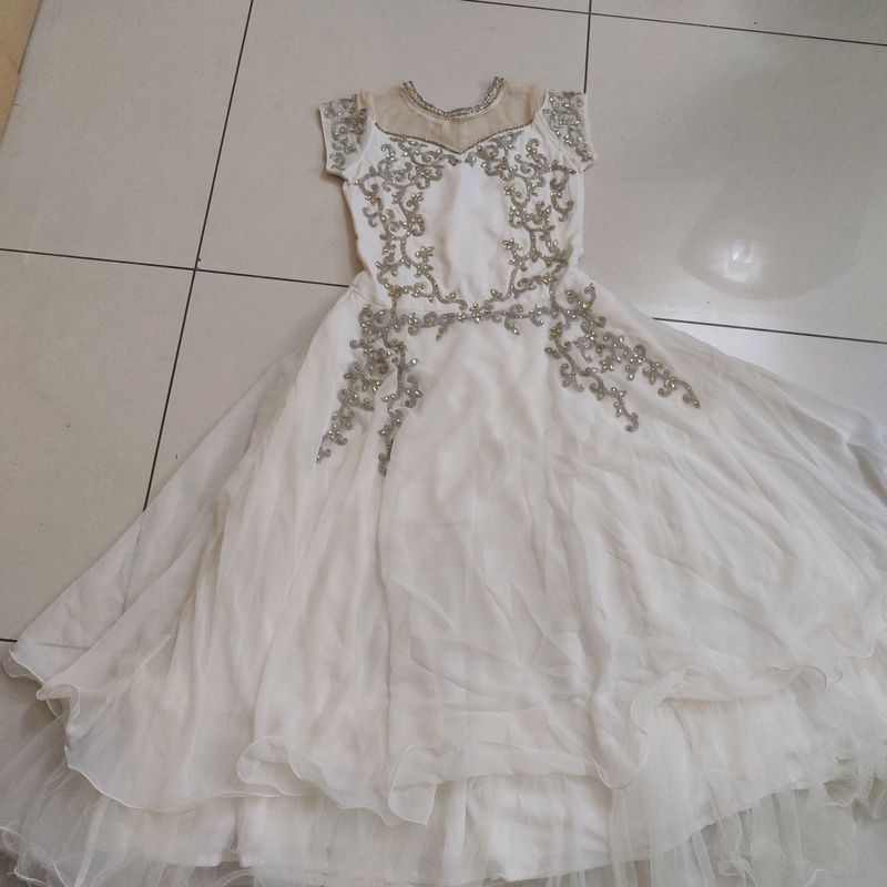 50% Offer White Gown/Dress/Frock