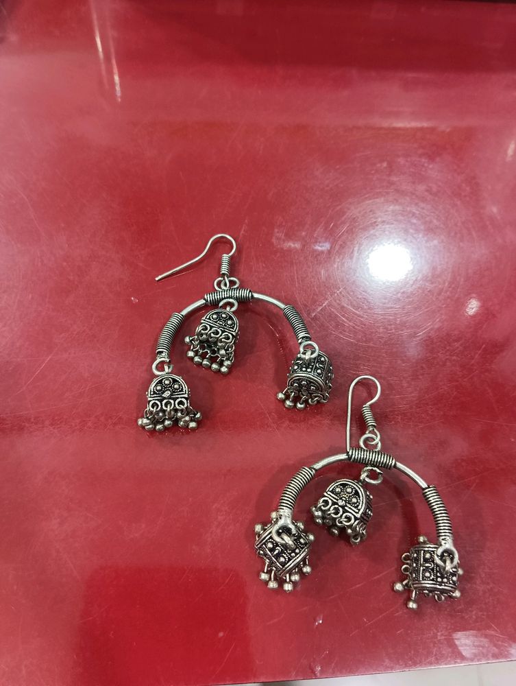 Unique Designer Oxider Earring