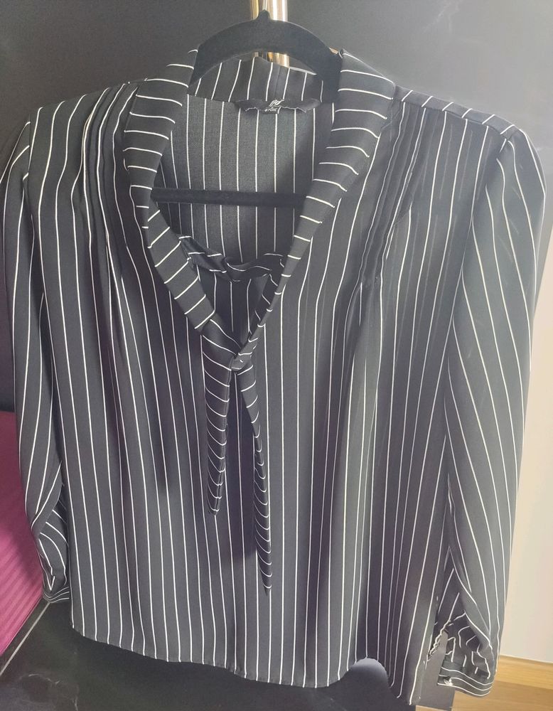 Black Striped Shirt With Tie Neck Style