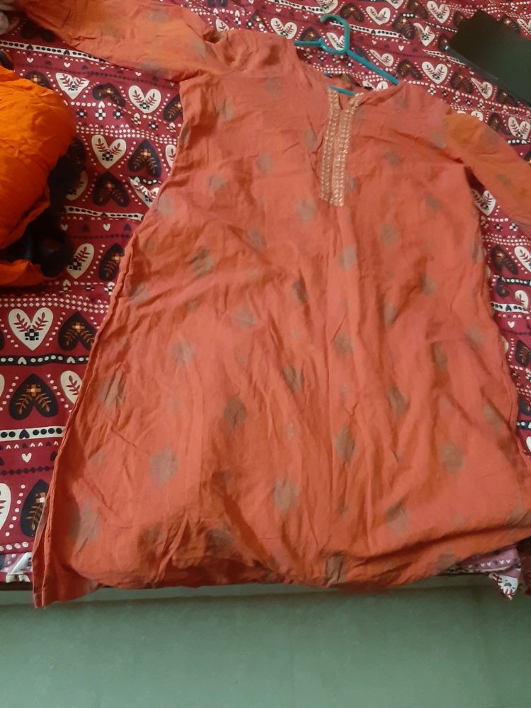 Avaasa Kurti 3/4 Sleeve