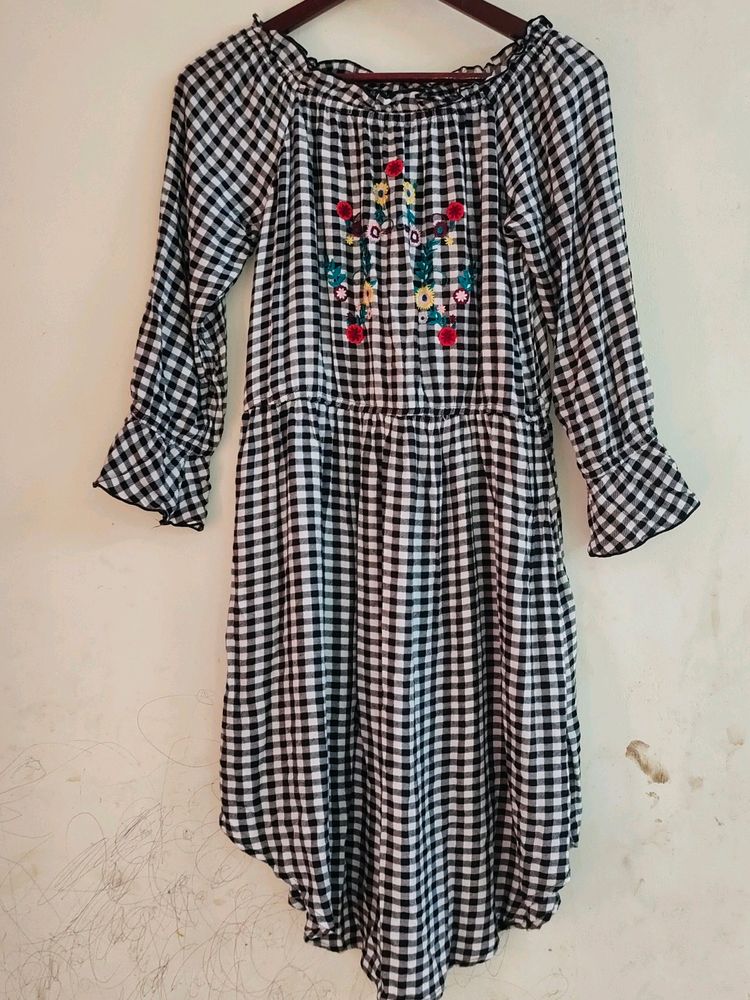 Easybuy Black And White Checked Dress