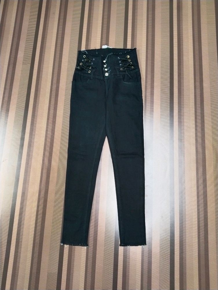 S-39 Size 28 Slim Fit Women Denim Jeans