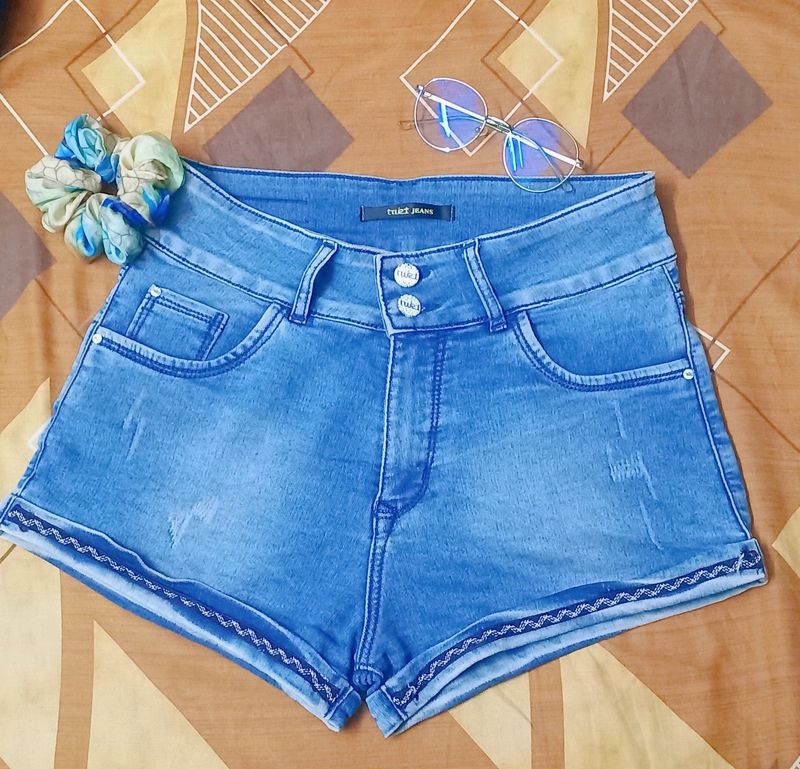 DENIM HOT PANT😍