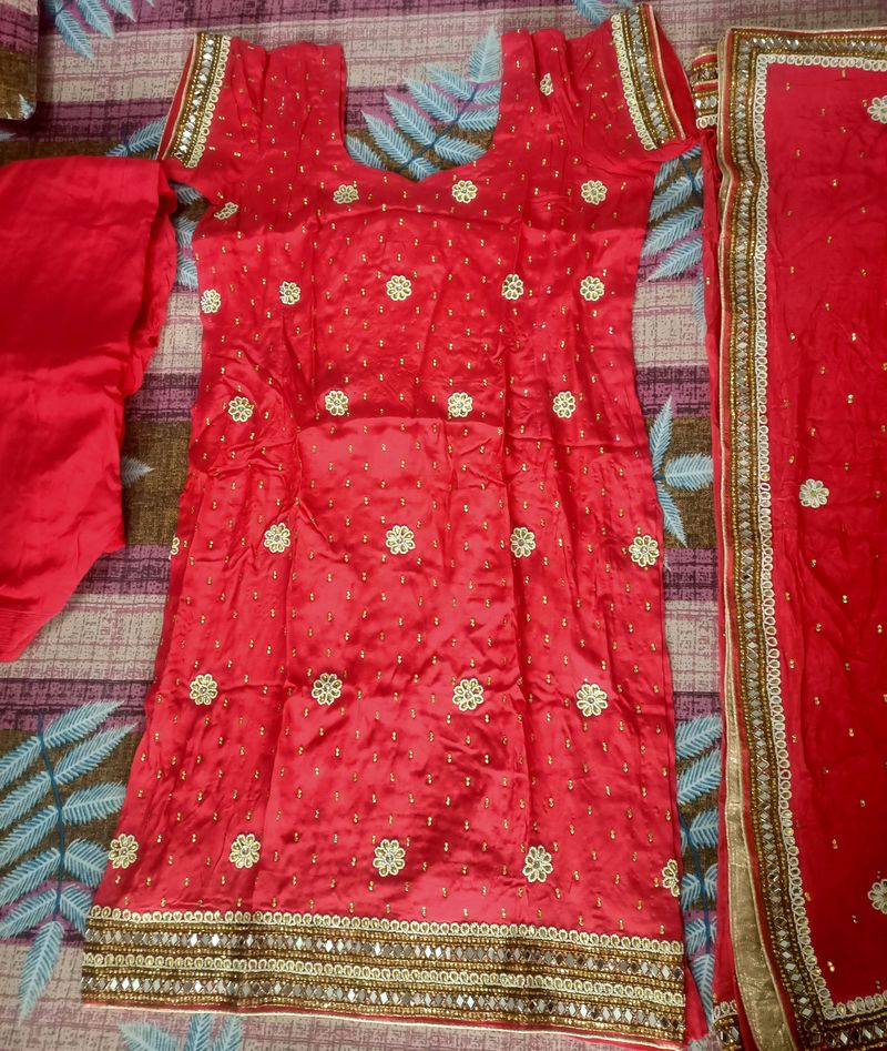 Full Heavy Dupatta Punjabi Suit