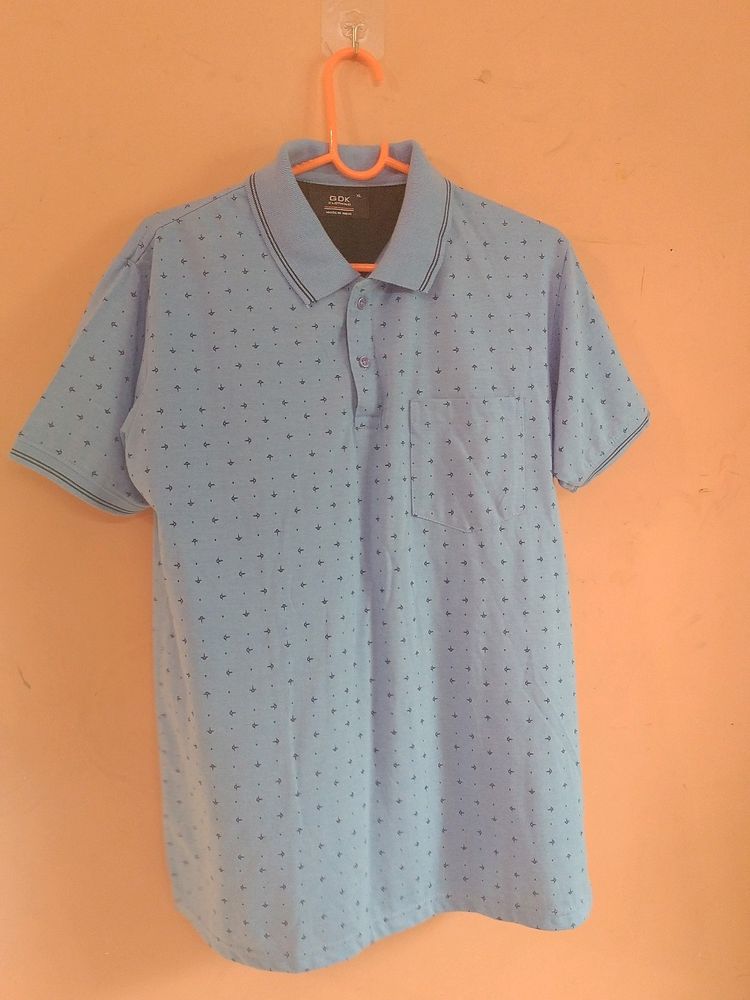 T-shirt In New Condition