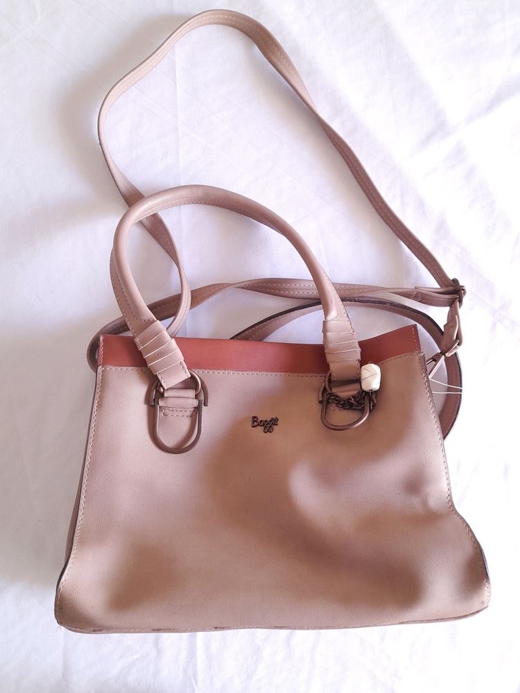 Baggit Tan Brown Handbag