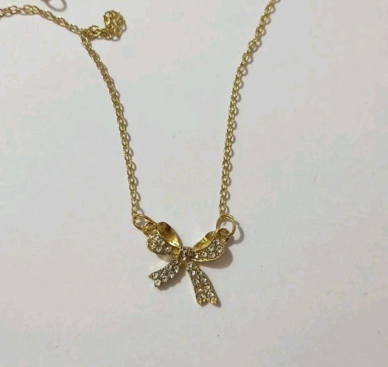 Pinteresty Bow Neck Chain